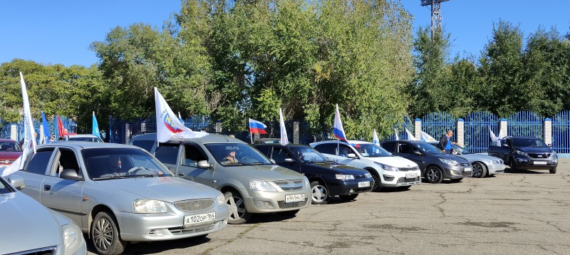Во Всемирный день действий «За достойный труд» в Астрахани прошёл профсоюзный автопробег