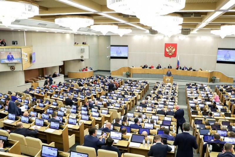 Депутаты Госдумы  проголосовали за новый МРОТ 